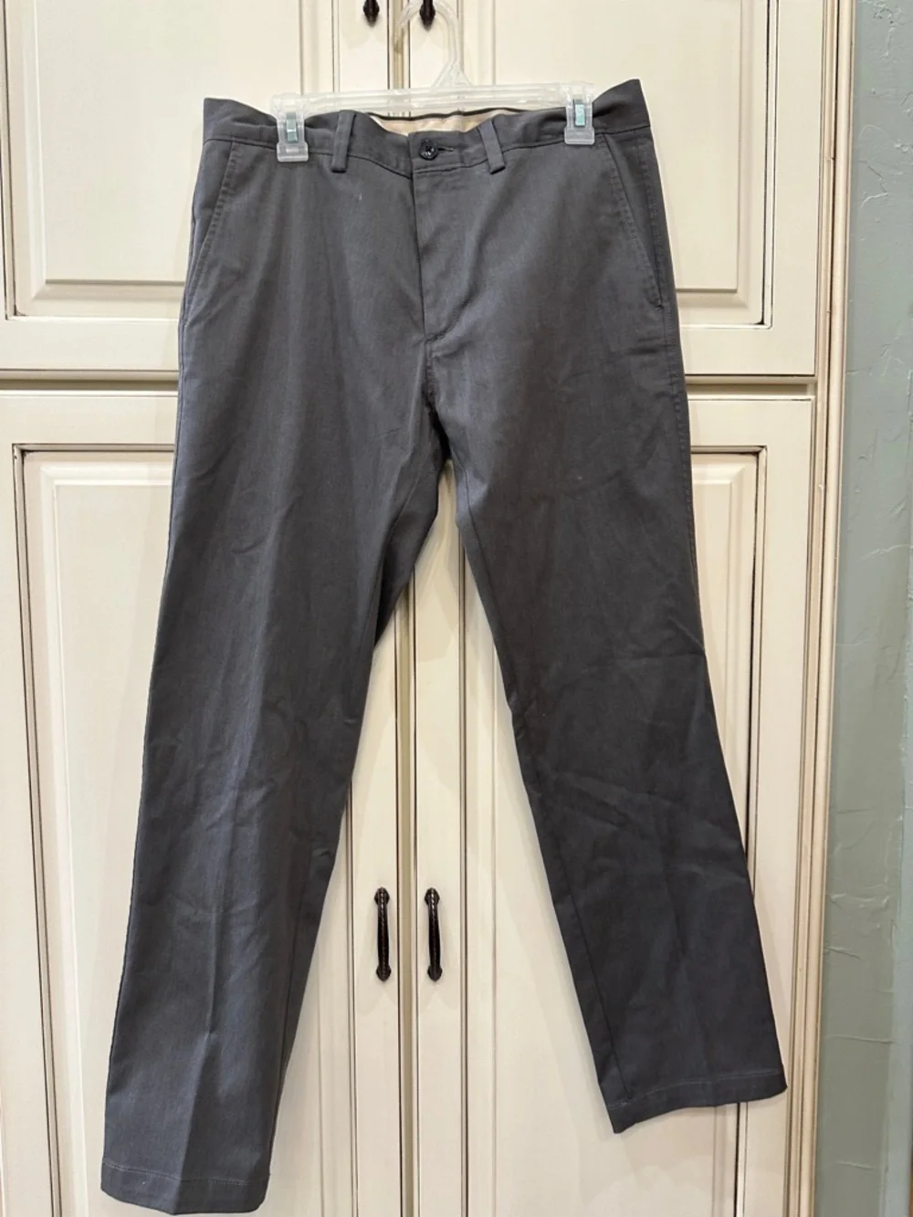 Men's Gray Straight-Fit Pants